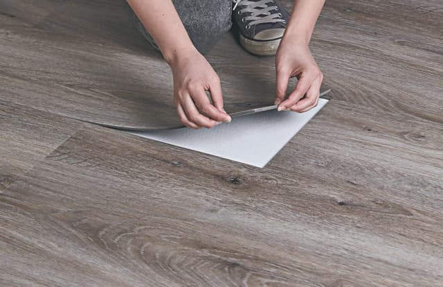 Кварц-виниловая плитка